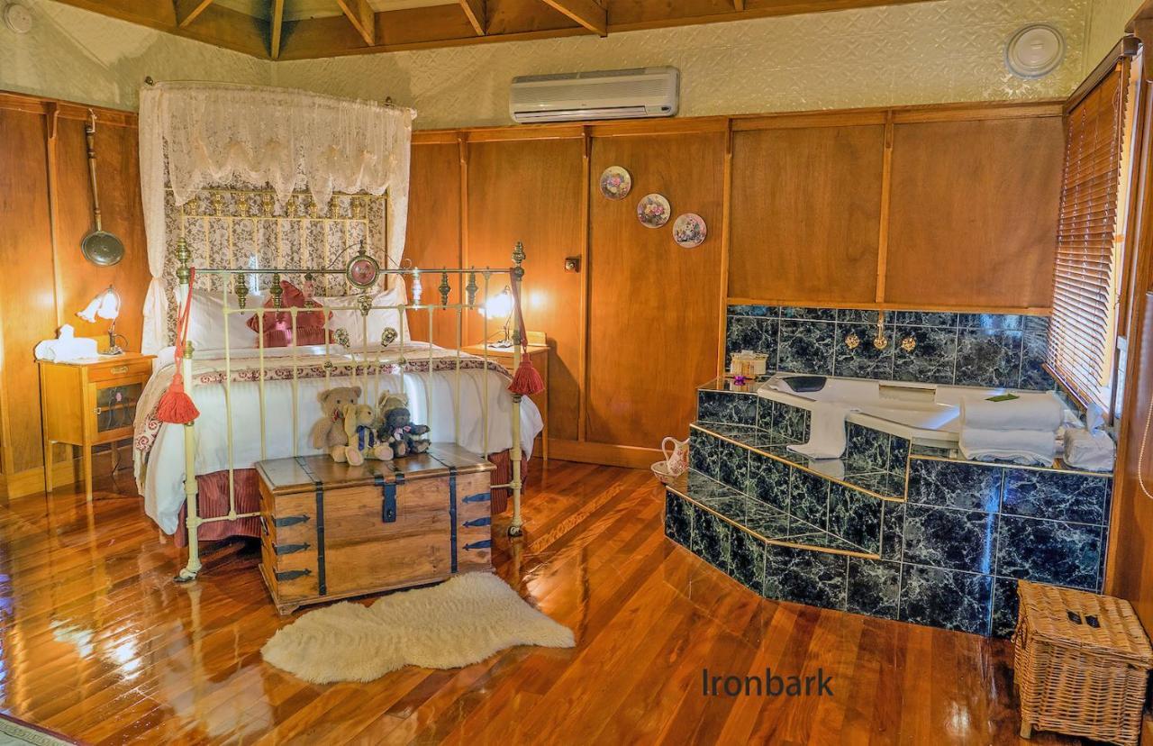 Observatory Cottages Mount Dandenong Habitación foto